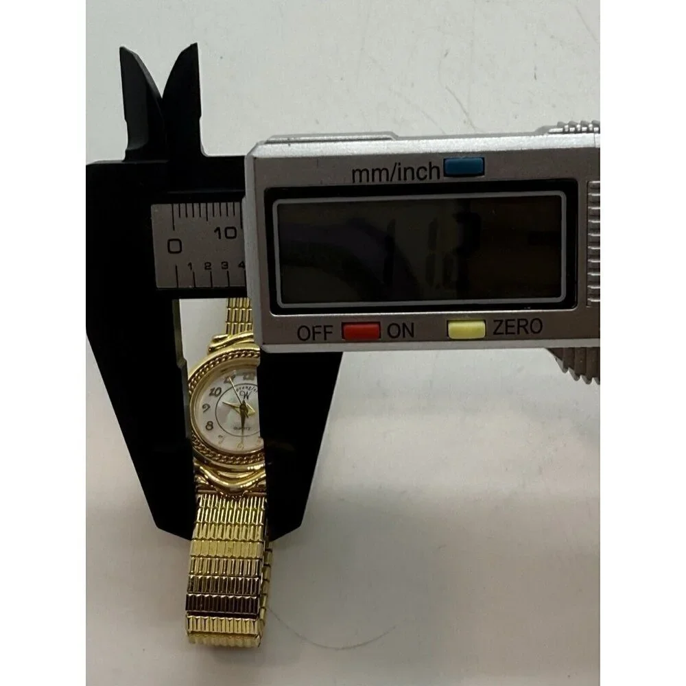 Vintage Wrangler Women's Gold Tone Watch MOP Dial Stretch Bracelet W1264QB V377